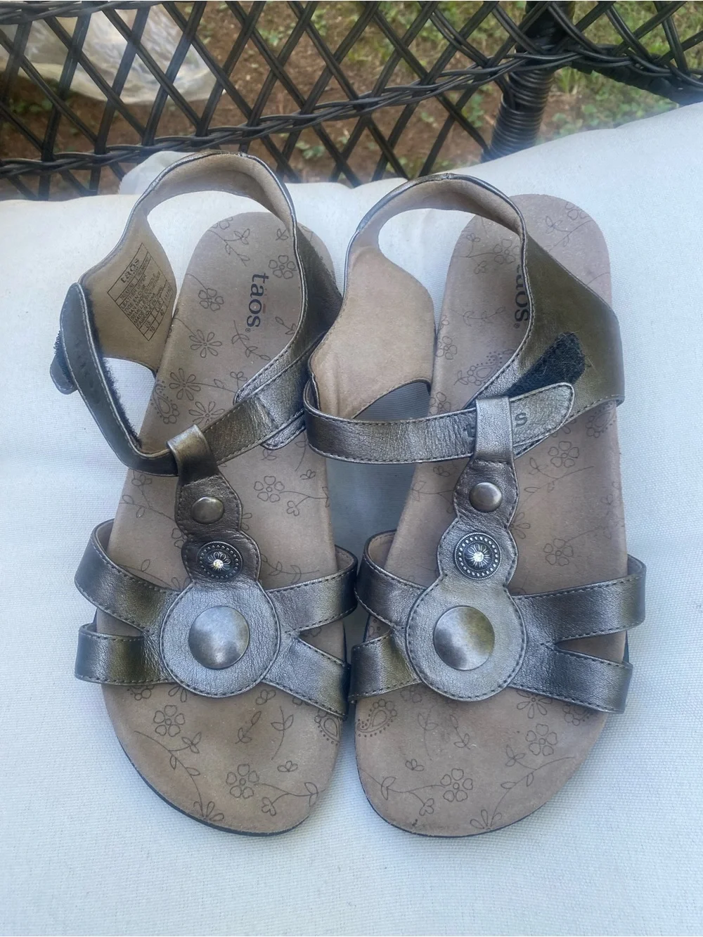 Taos Footwear Metallic Bronze Decorative Strap Sandals - Women